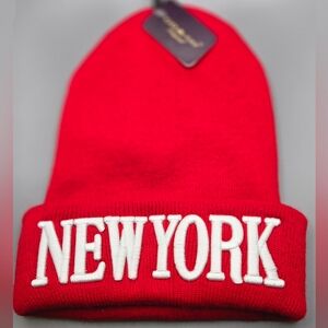 New York Beanie Hat Red Knit Soft & Warm Adult Size NWT ❄️